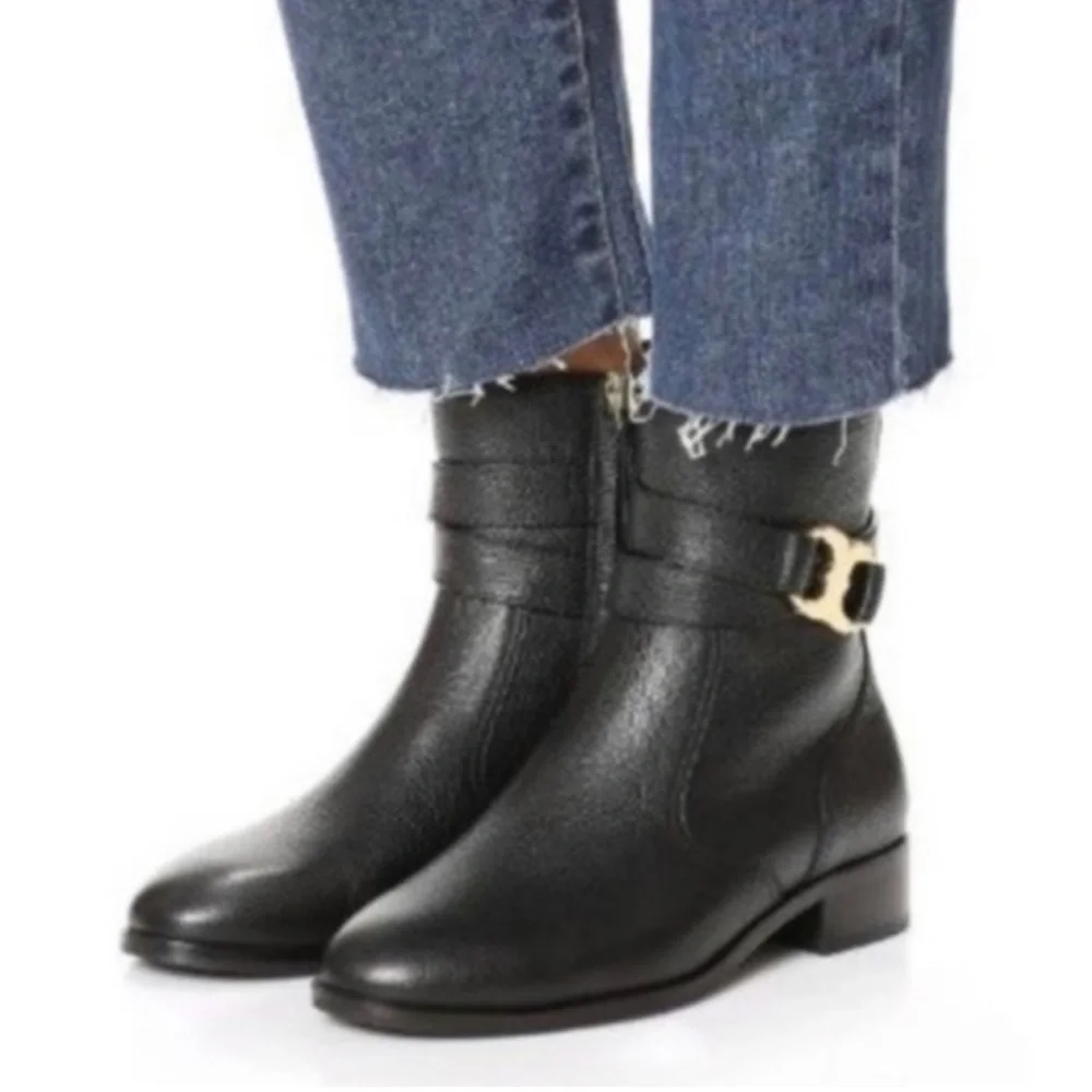 Tory Burch Gemini Link Leather Ankle Black Side Zip Boots Bootie in size 9